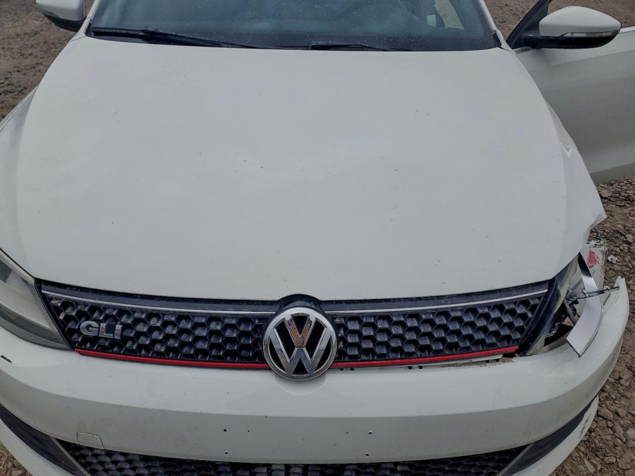 2014 VOLKSWAGEN JETTA GLI photo 11