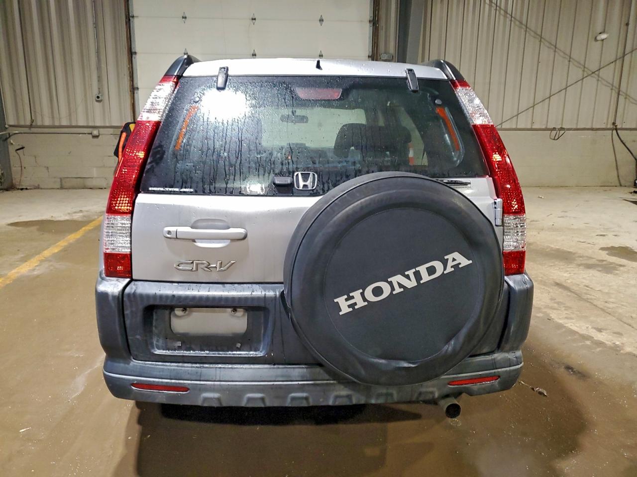 2005 HONDA CR-V LX photo 16