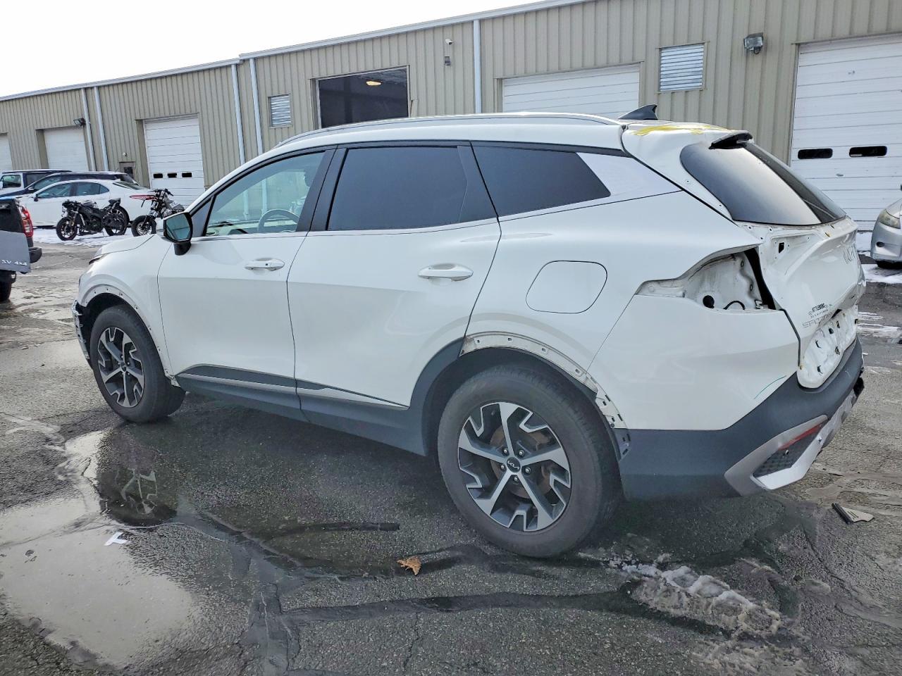 2023 KIA SPORTAGE EX photo 3