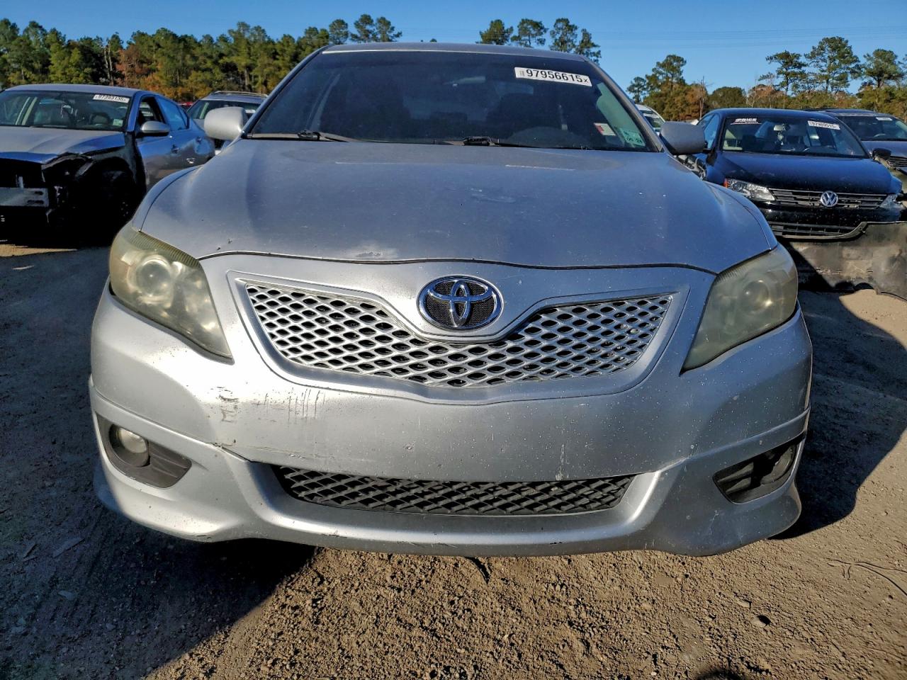 2010 TOYOTA CAMRY BASE photo 5