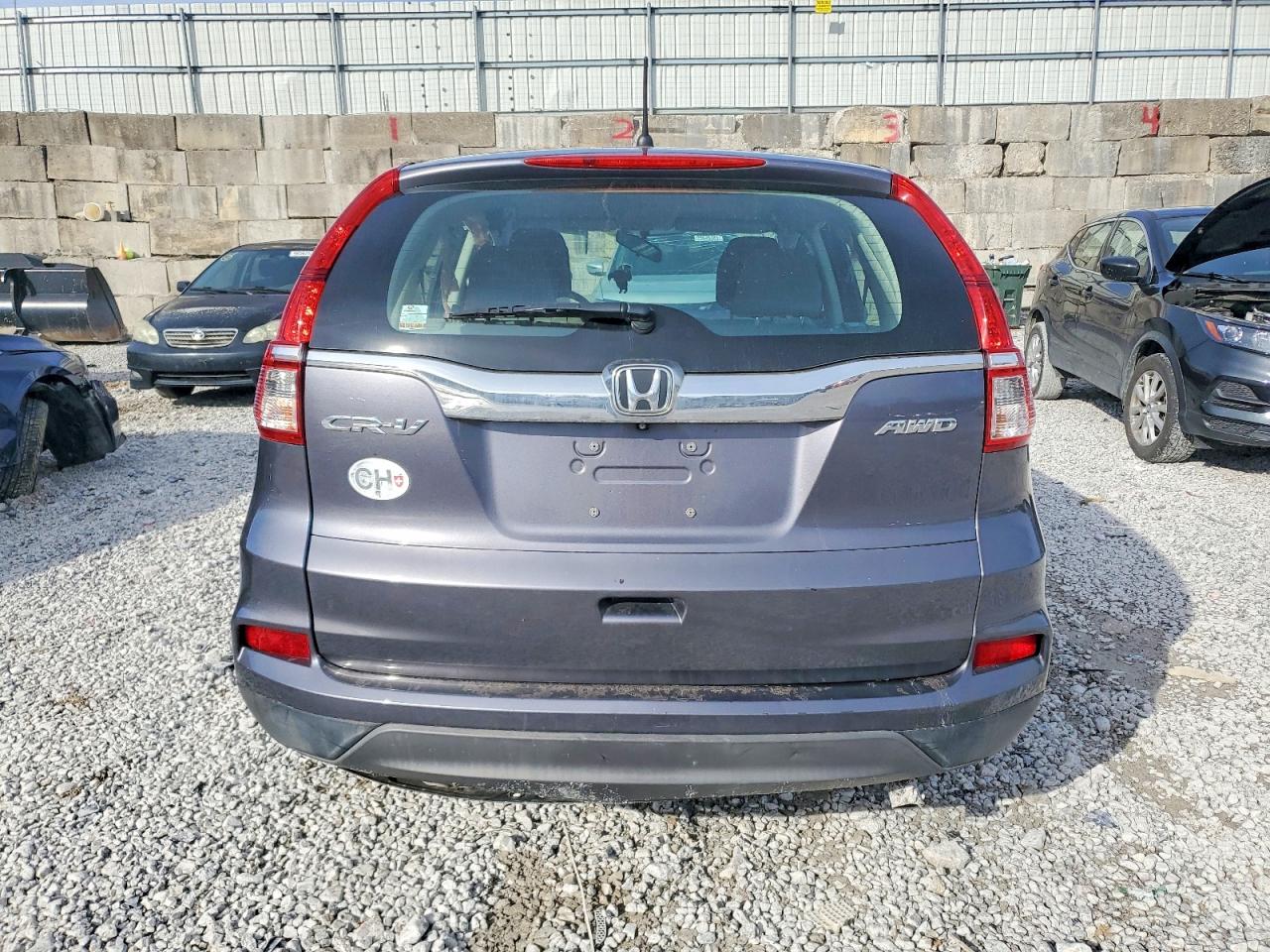 2016 HONDA CR-V LX photo 6