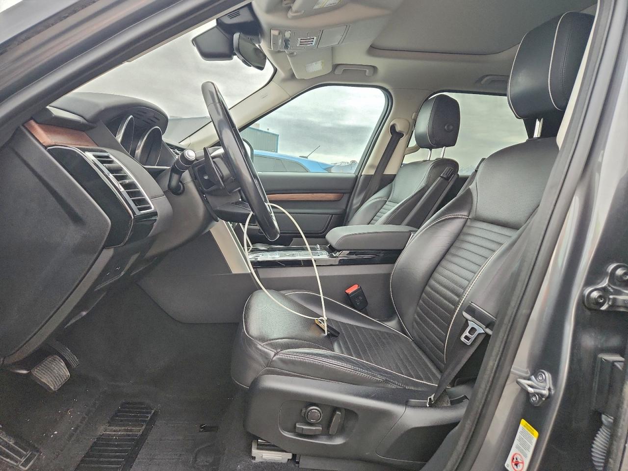 2017 LAND ROVER DISCOVERY HSE photo 7