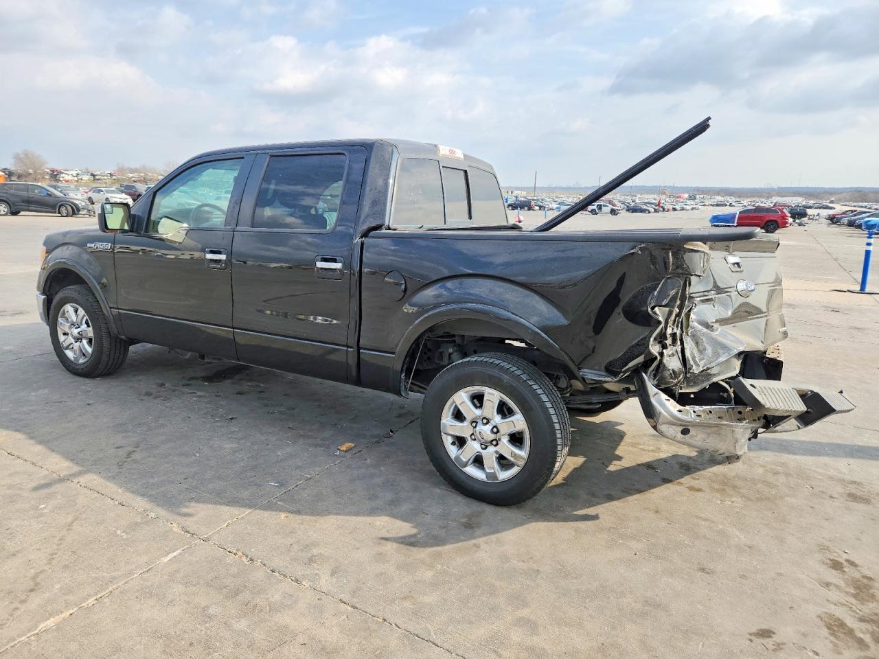 2013 FORD F150 SUPERCREW photo 2