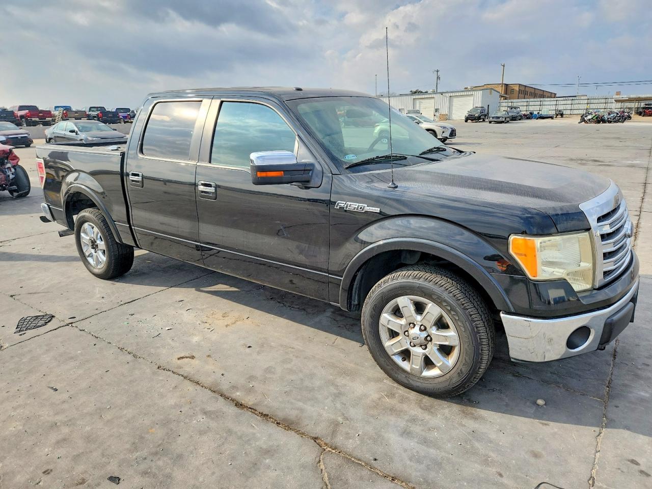 2013 FORD F150 SUPERCREW photo 4