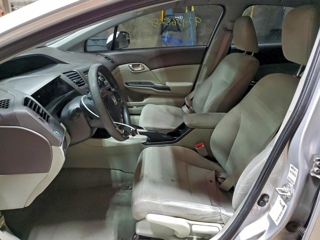 2012 HONDA CIVIC LX photo 13
