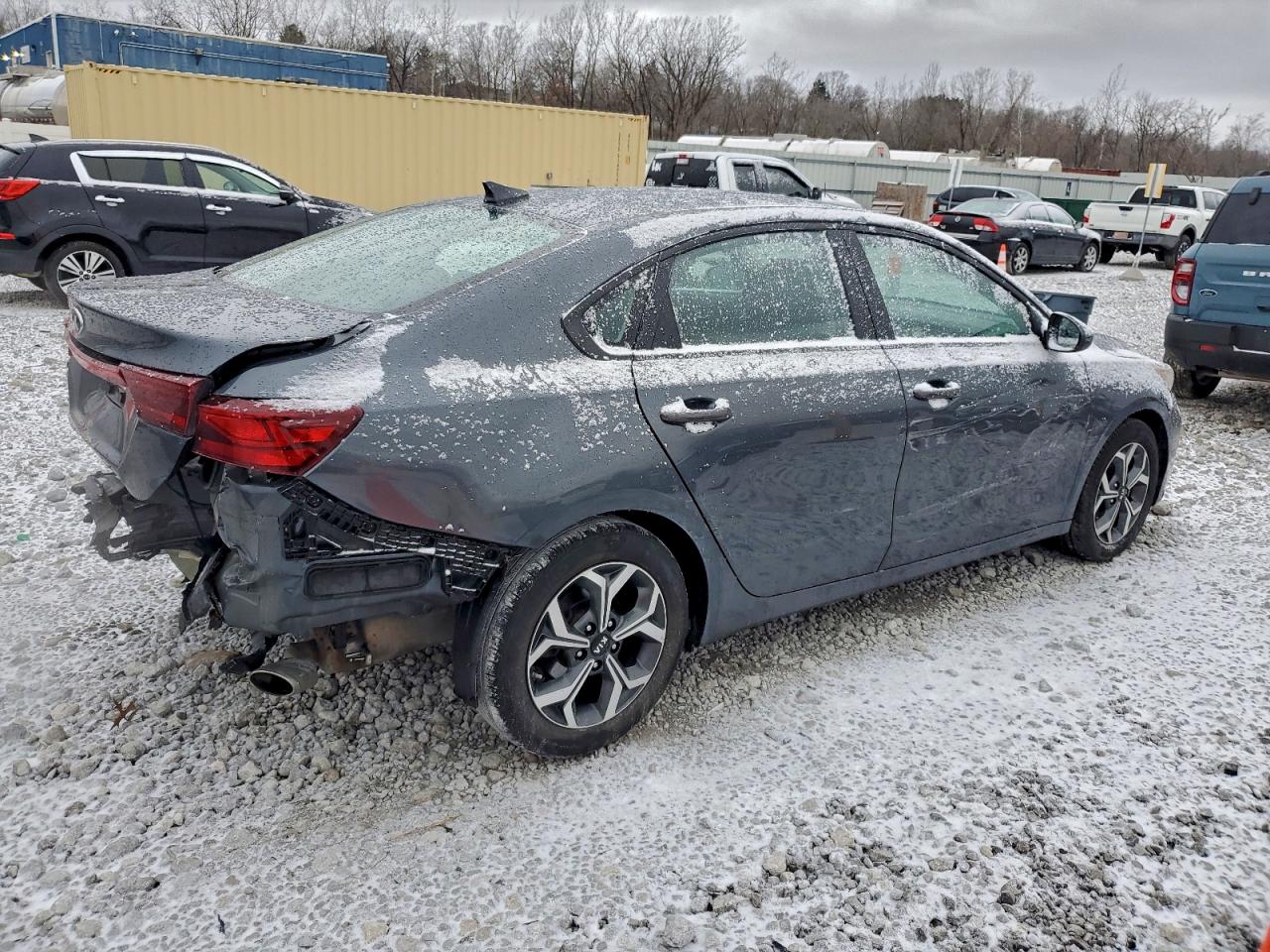 2021 KIA FORTE FE photo 5