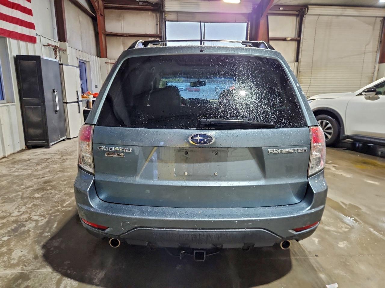 2009 SUBARU FORESTER photo 6