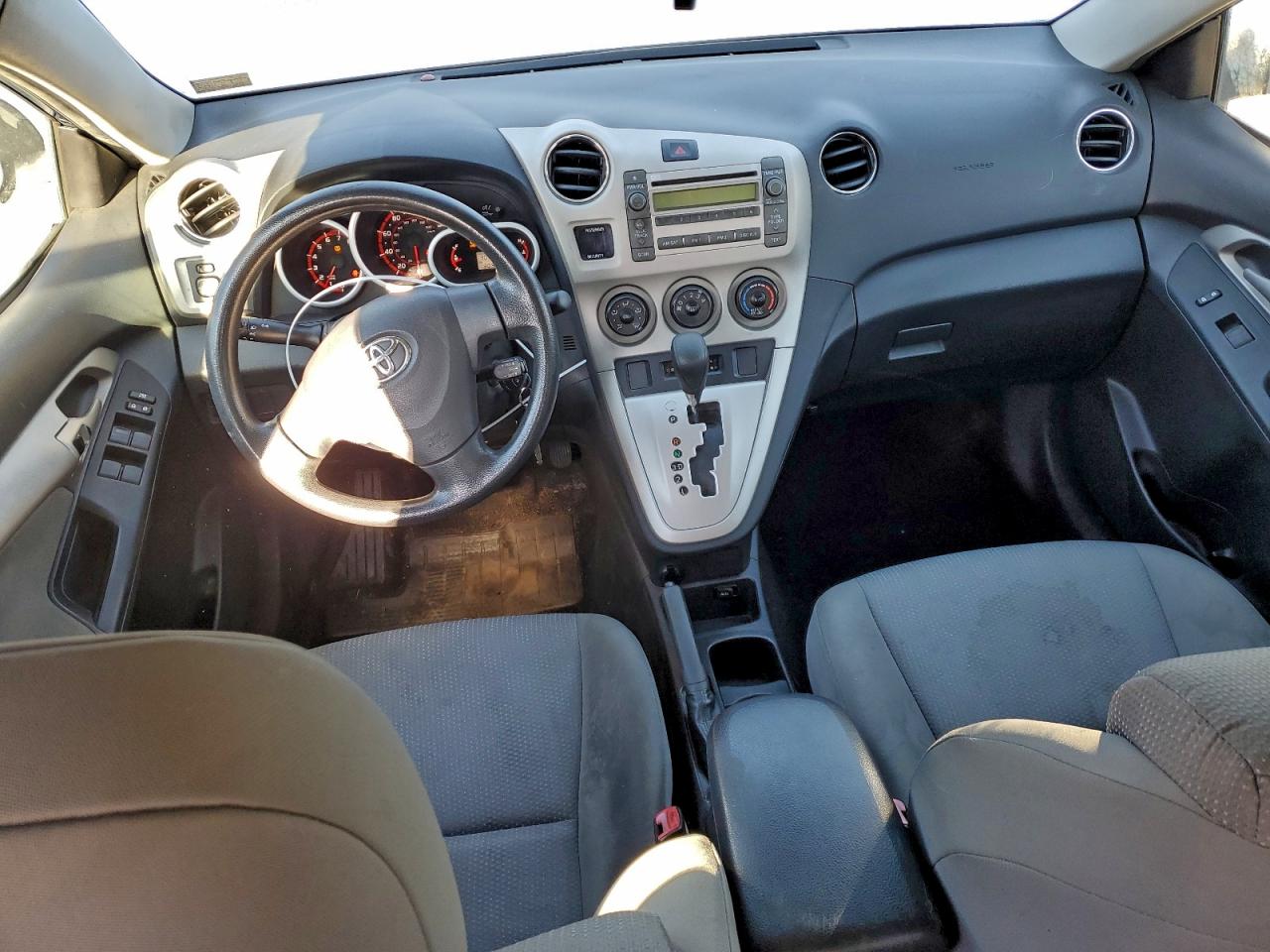 2010 TOYOTA COROLLA MATRIX photo 8