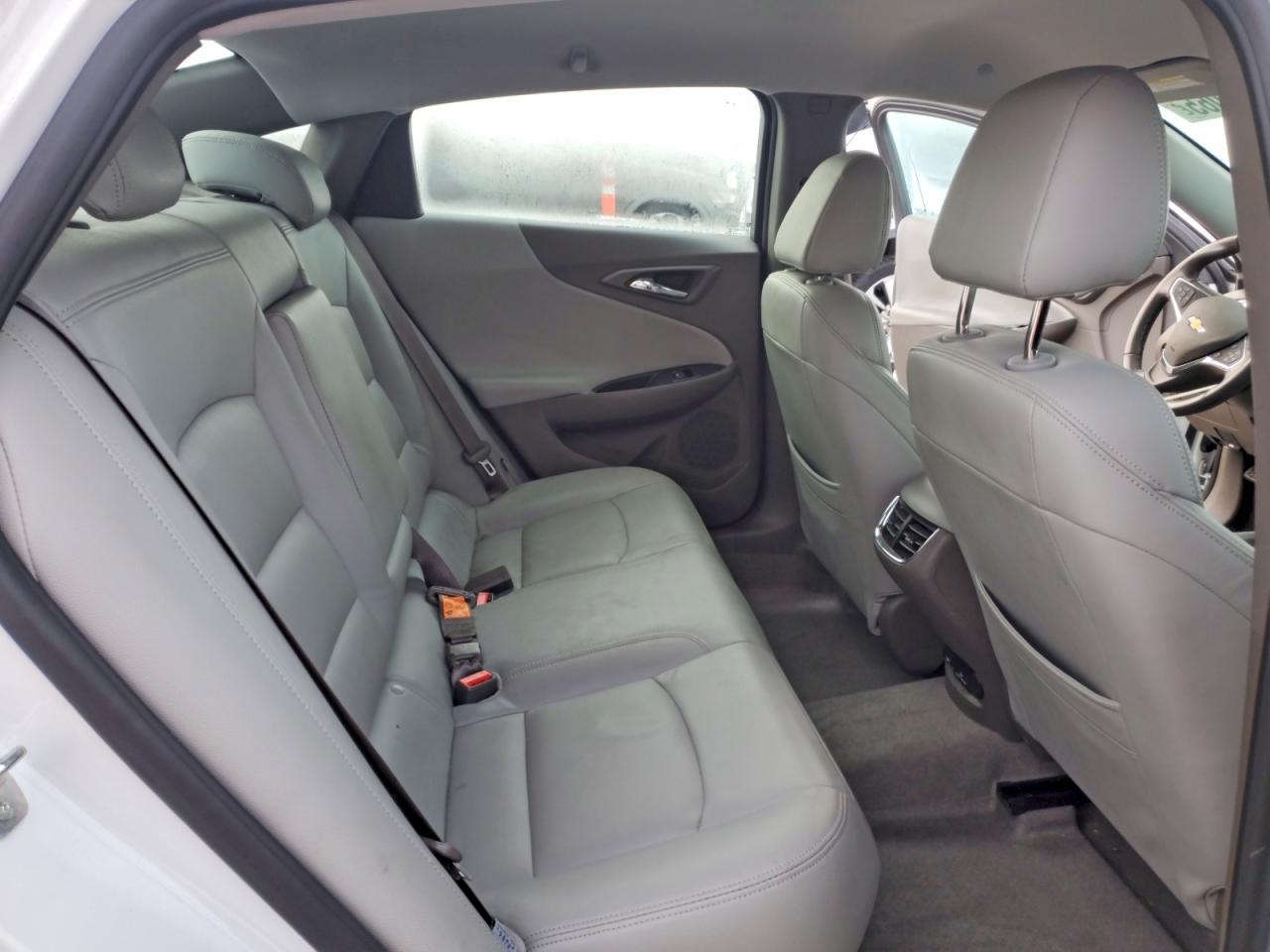 2018 CHEVROLET MALIBU LT photo 19