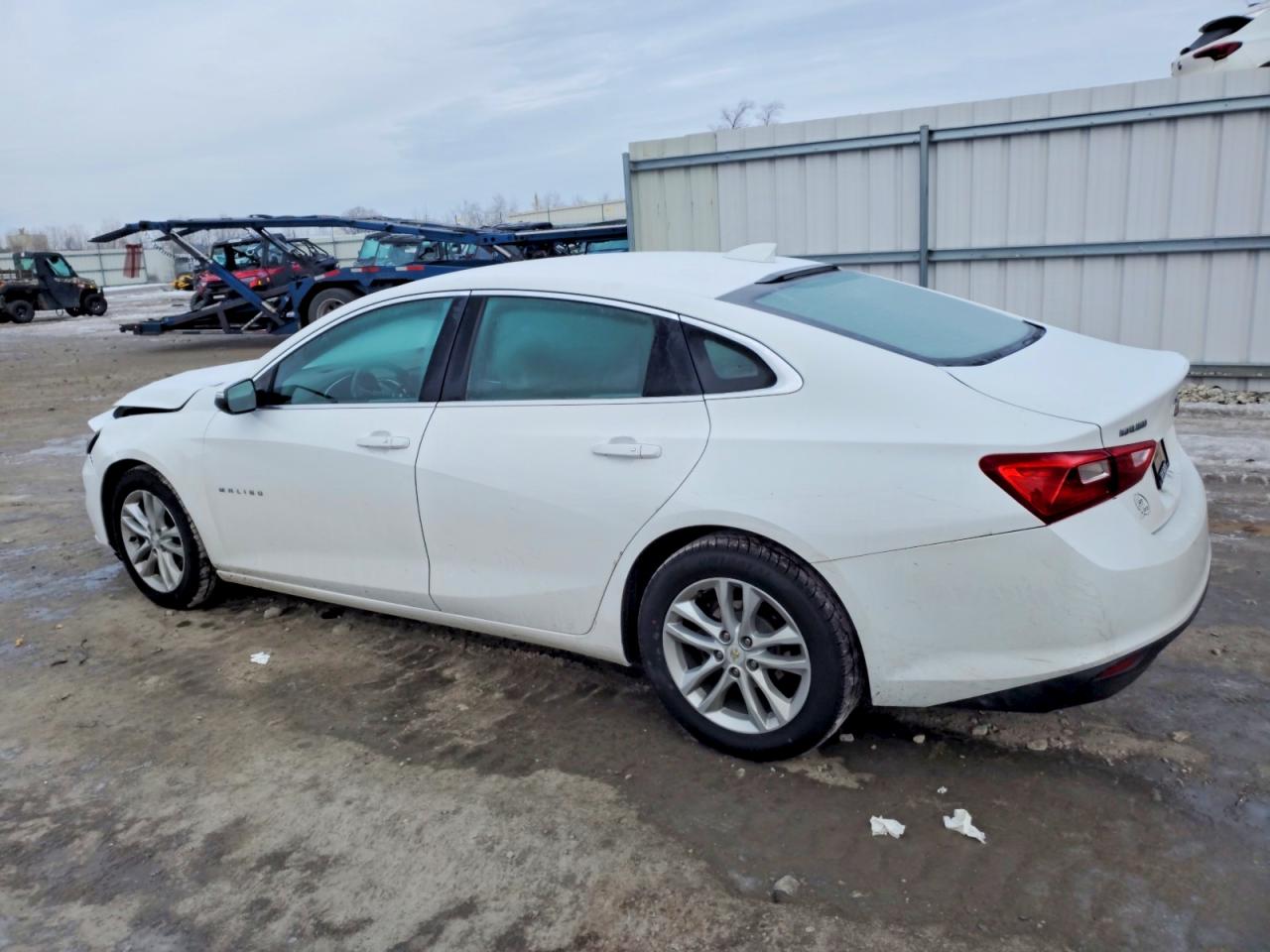 2018 CHEVROLET MALIBU LT photo 3