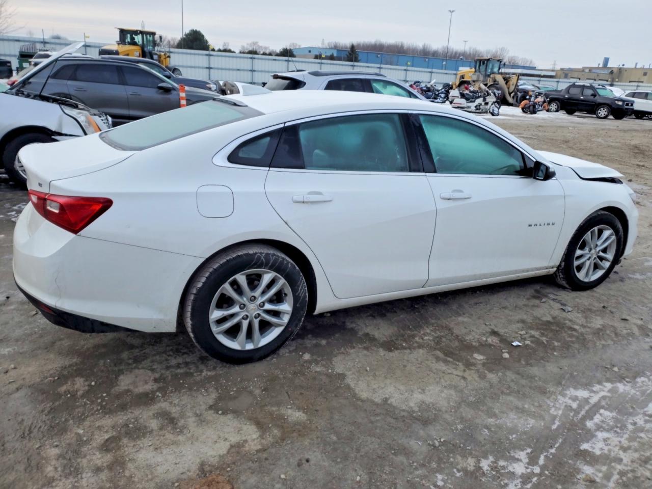 2018 CHEVROLET MALIBU LT photo 5