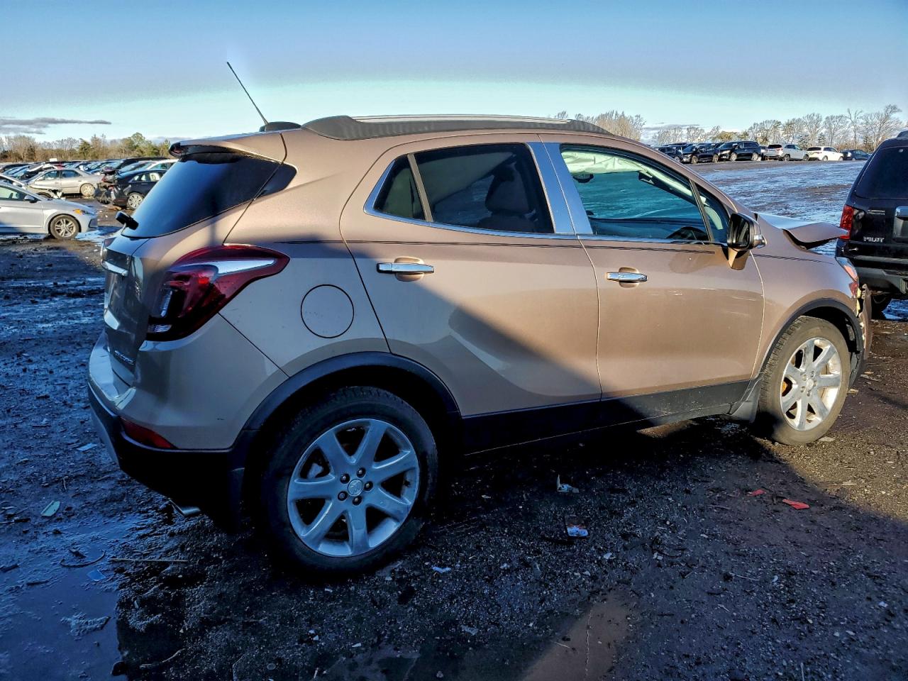 2018 BUICK ENCORE PREMIUM photo 3