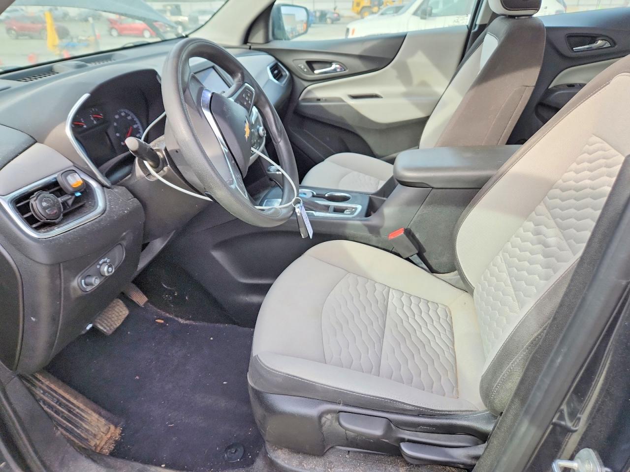 2021 CHEVROLET EQUINOX LS photo 13
