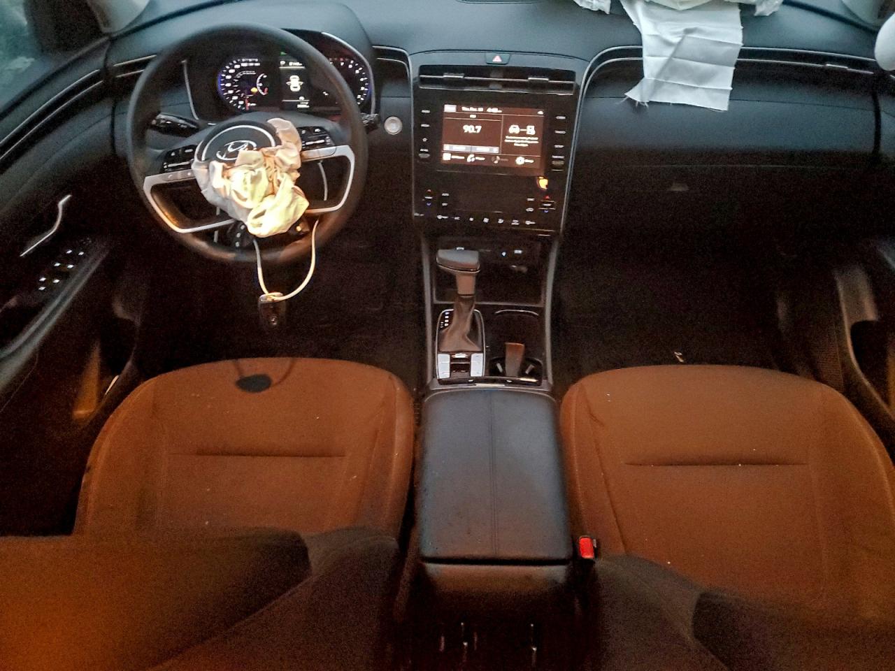 2024 HYUNDAI TUCSON SEL photo 15