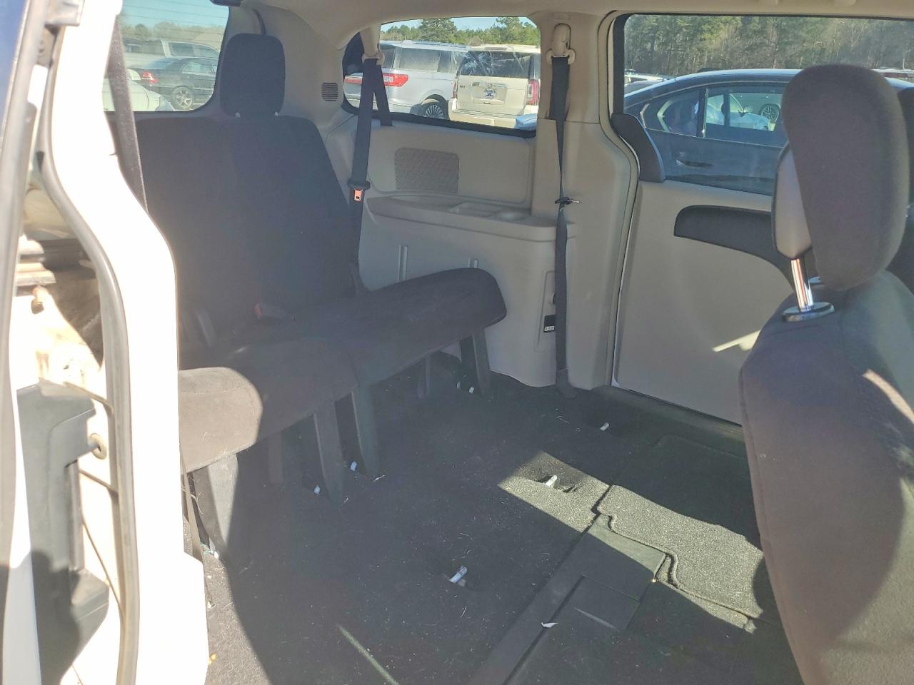 2012 DODGE GRAND CARAVAN CREW photo 19