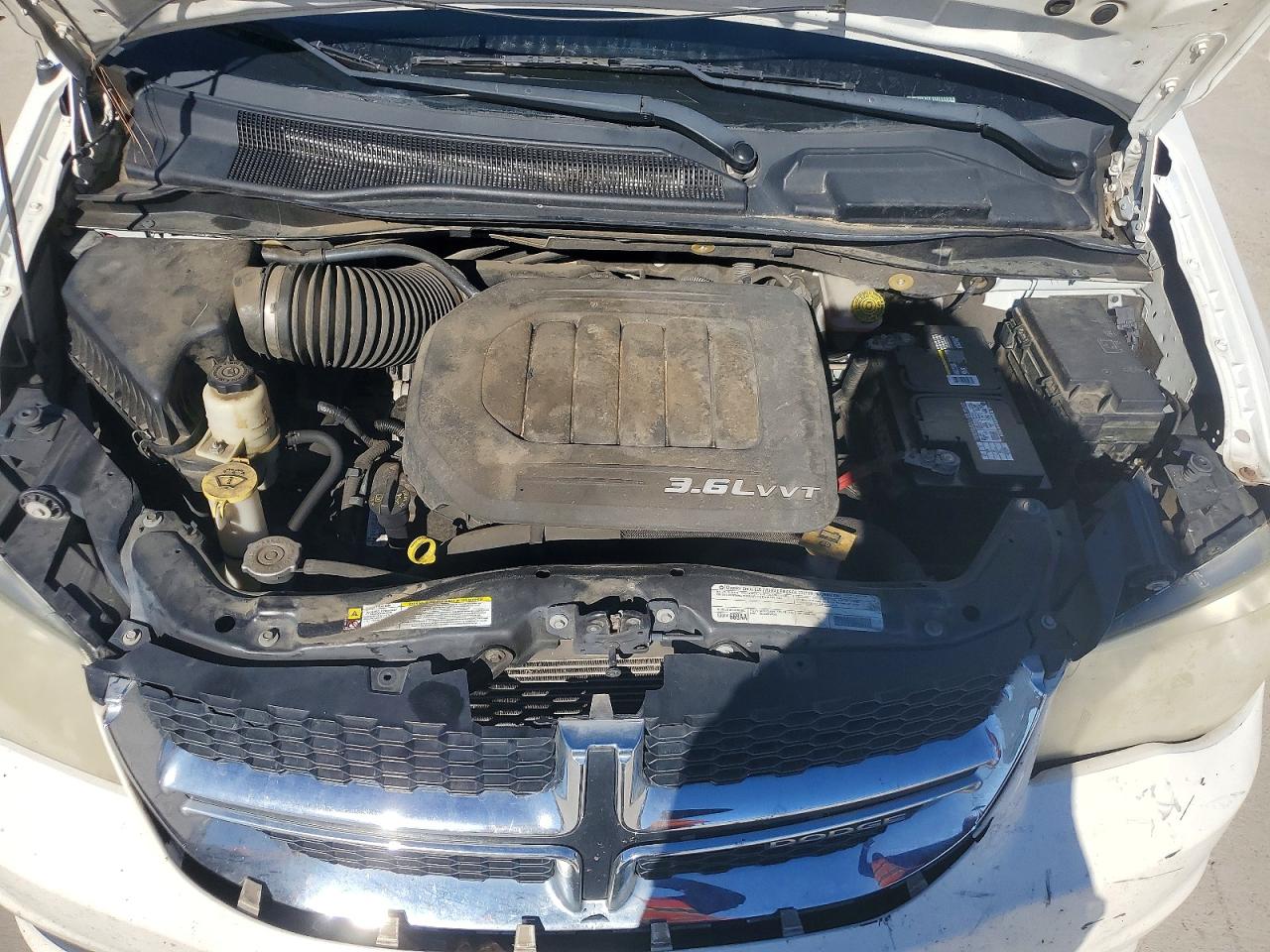 2012 DODGE GRAND CARAVAN CREW photo 21