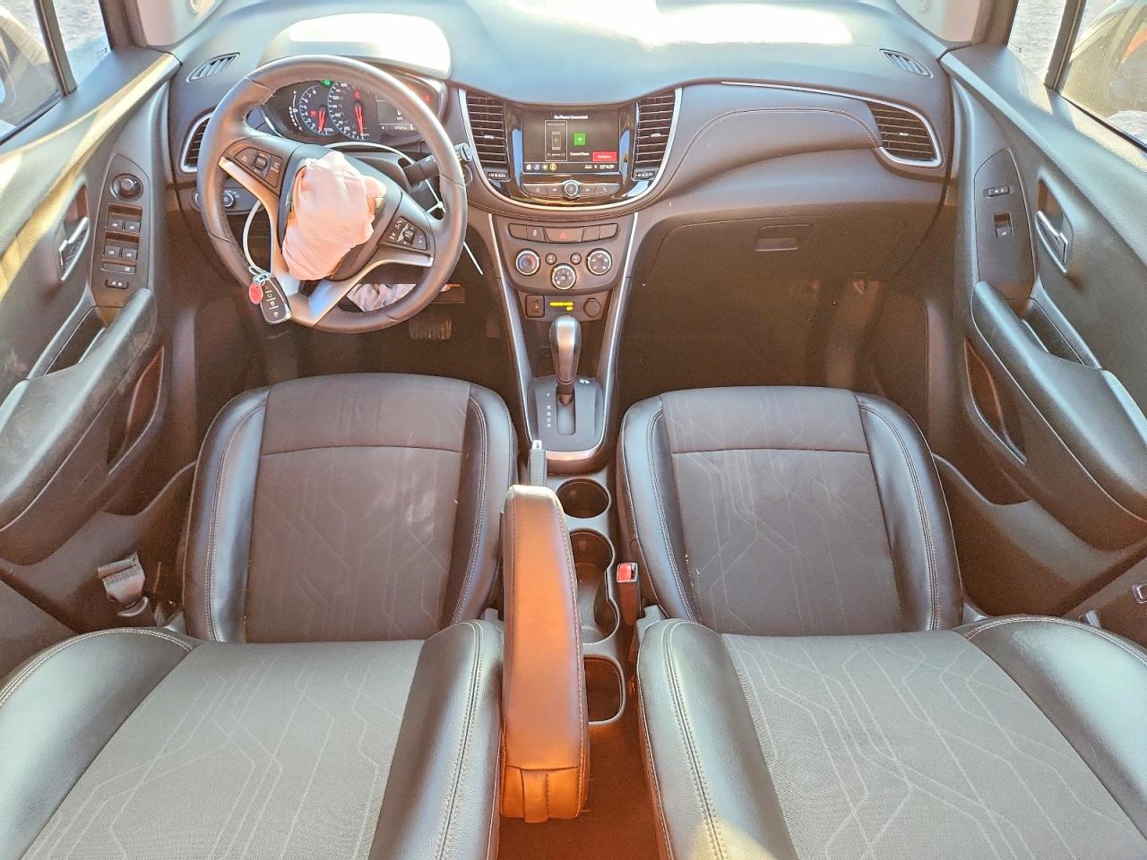 2022 CHEVROLET TRAX 1LT photo 8