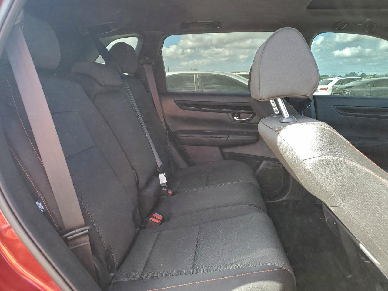 2025 HONDA CR-V SPORT photo 11