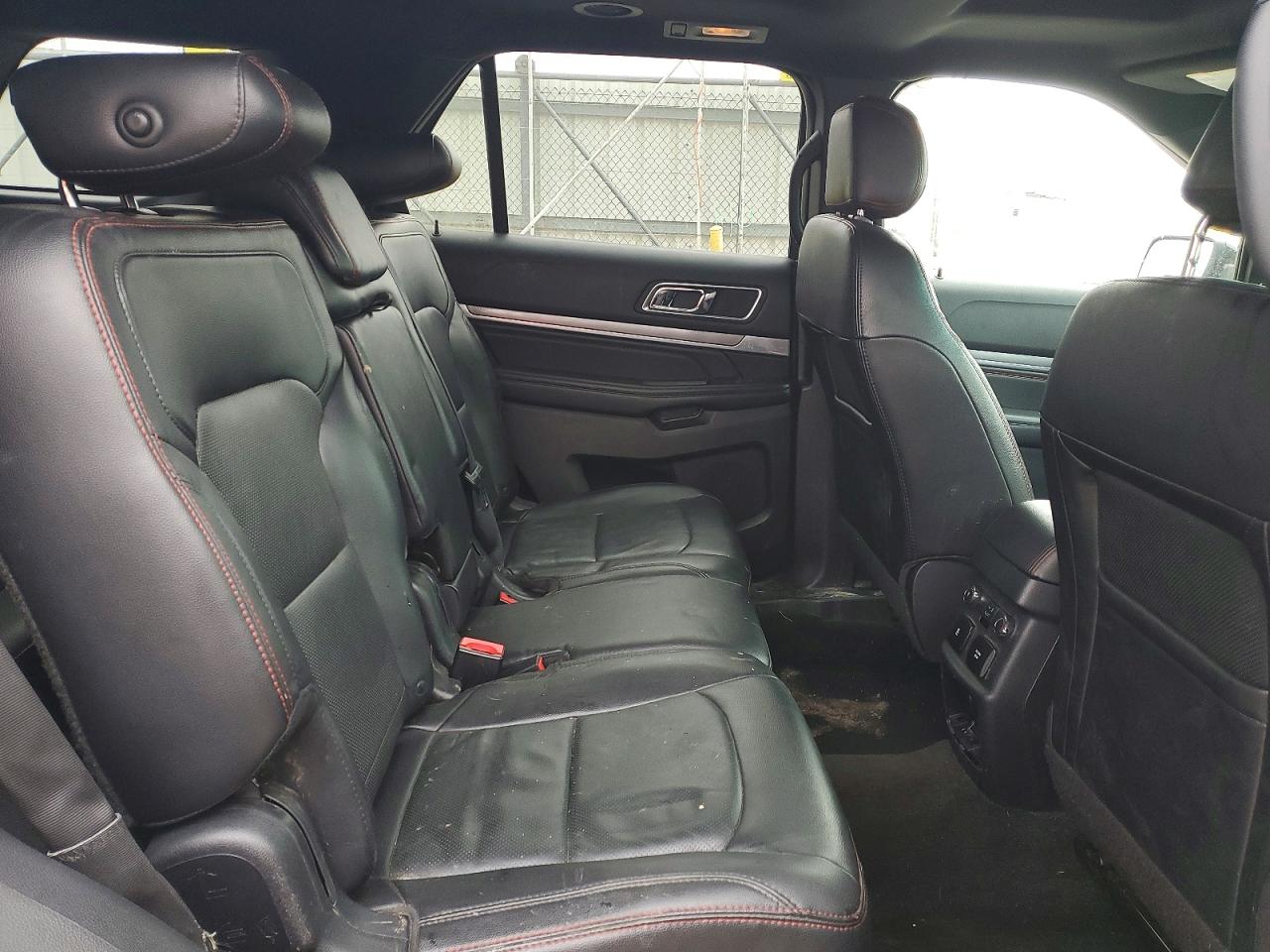 2016 FORD EXPLORER SPORT photo 11