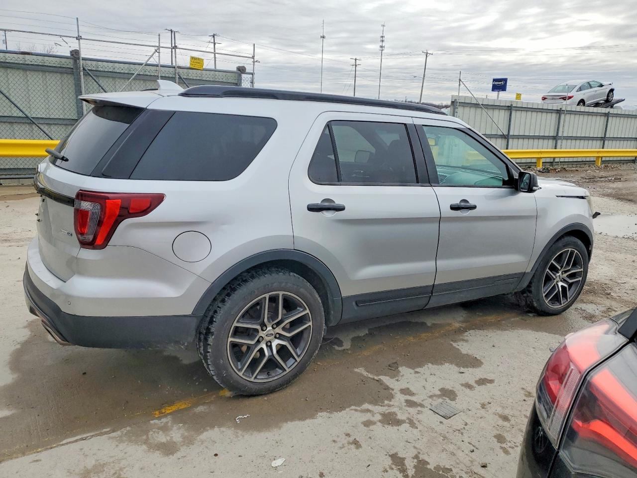 2016 FORD EXPLORER SPORT photo 3