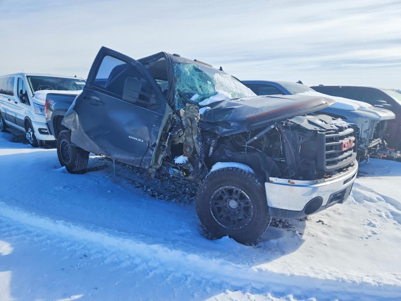 2010 GMC SIERRA K2500 SLE photo 4