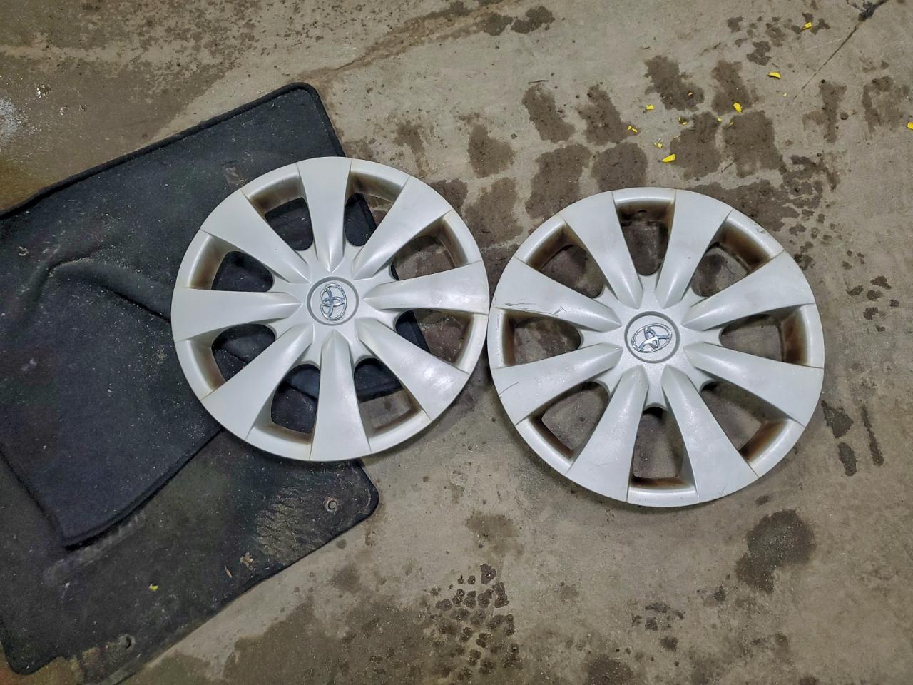 2010 TOYOTA COROLLA BASE photo 34