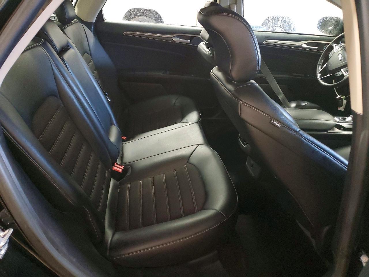 2017 FORD FUSION SE photo 10