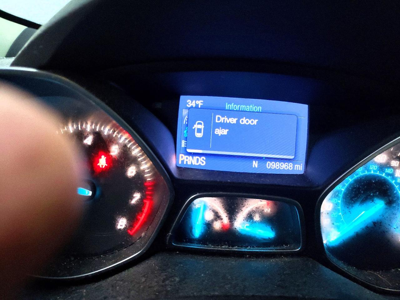 2013 FORD ESCAPE SE photo 25