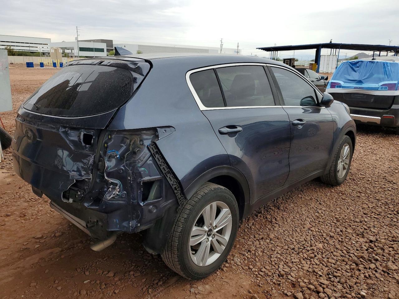 2018 KIA SPORTAGE LX photo 3