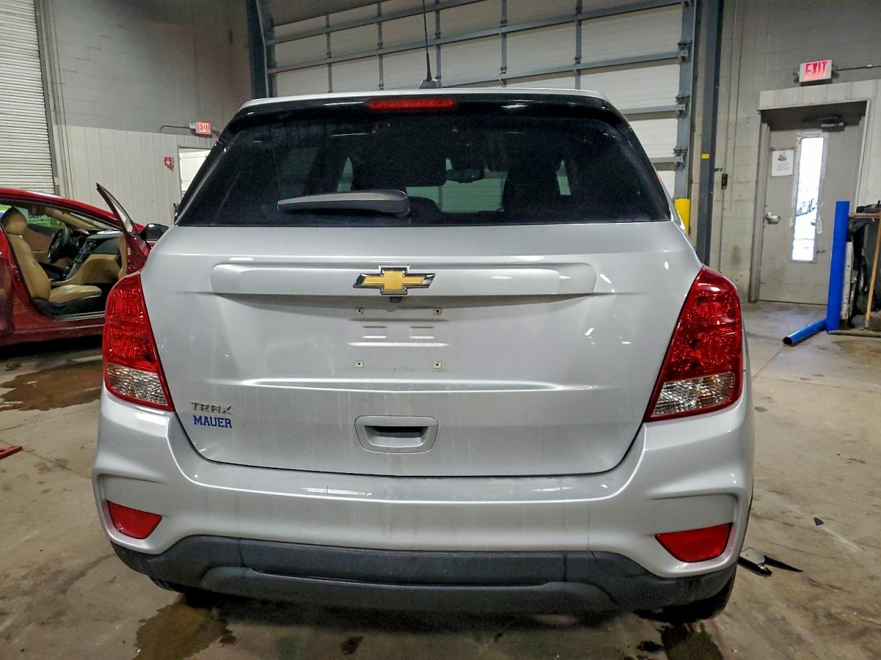 2020 CHEVROLET TRAX LS photo 6