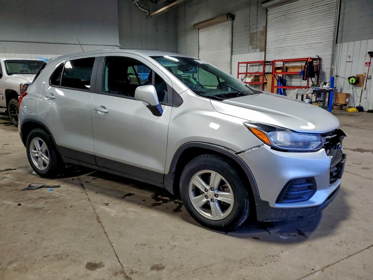 2020 CHEVROLET TRAX LS photo 4
