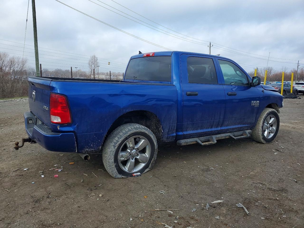 2019 RAM 1500 CLASSIC TRADESMAN photo 3