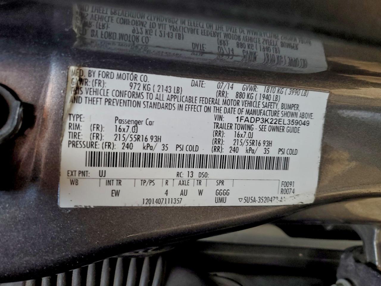 2014 FORD FOCUS SE photo 12