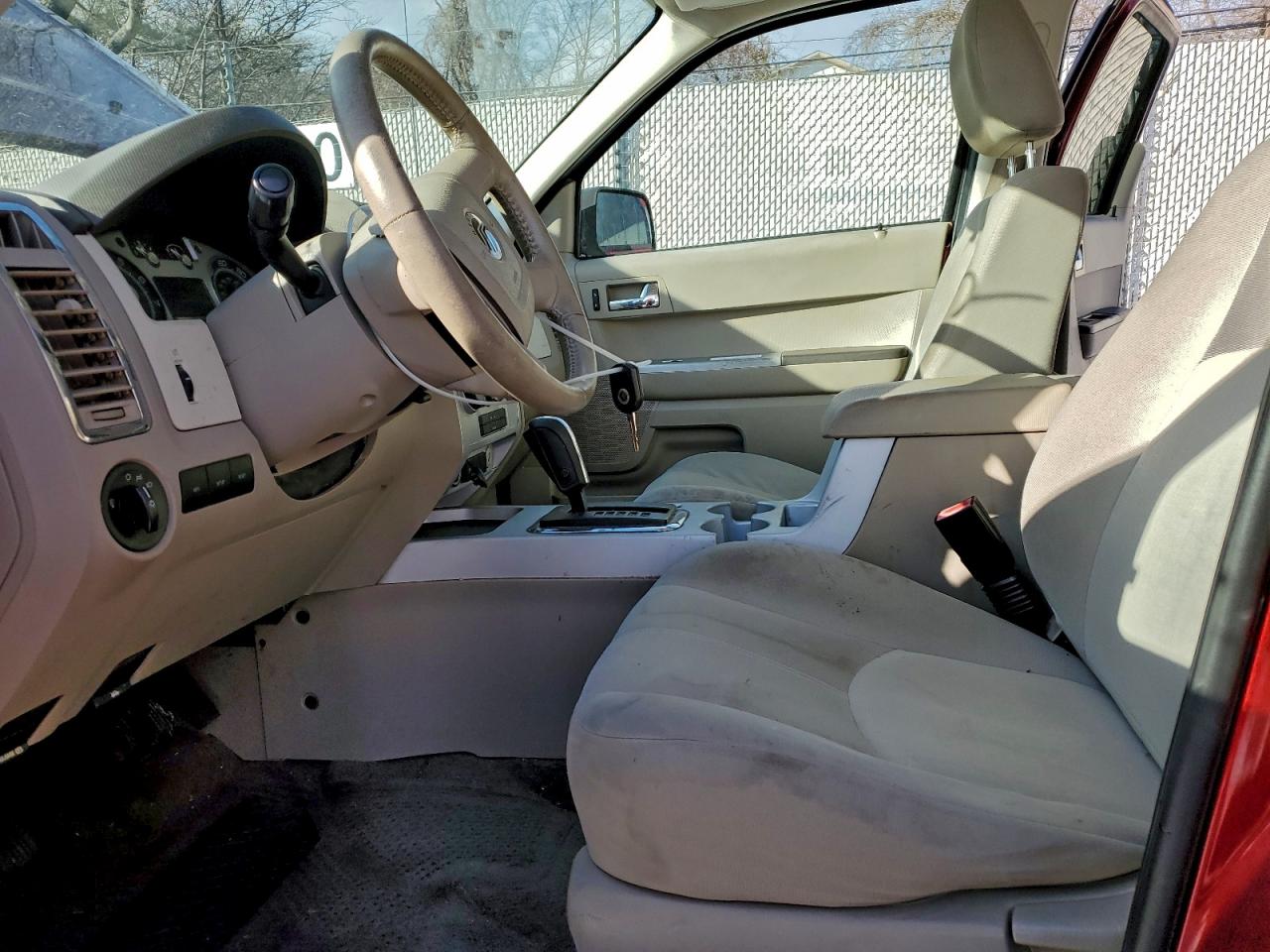 2008 MERCURY MARINER photo 7