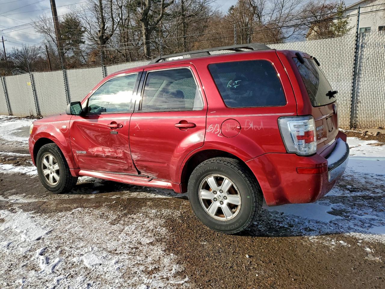2008 MERCURY MARINER photo 2