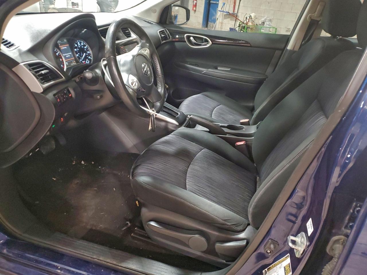 2019 NISSAN SENTRA S photo 7
