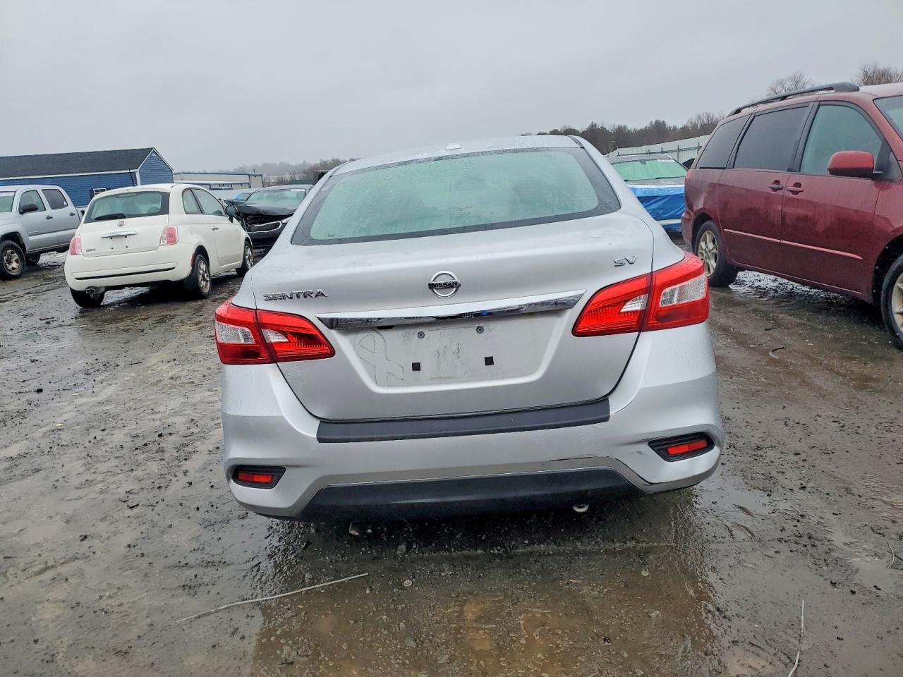 2019 NISSAN SENTRA S photo 6