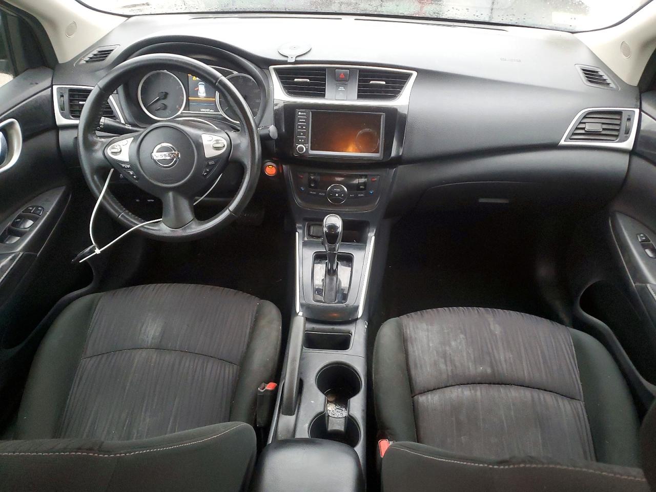 2019 NISSAN SENTRA S photo 8