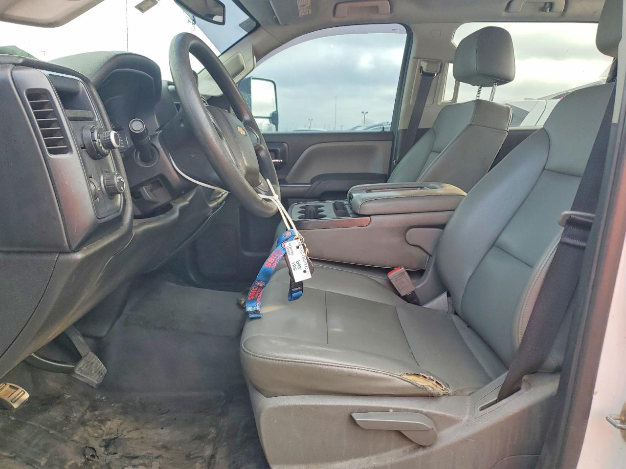 2017 CHEVROLET SILVERADO C2500 HEAVY DUTY photo 7