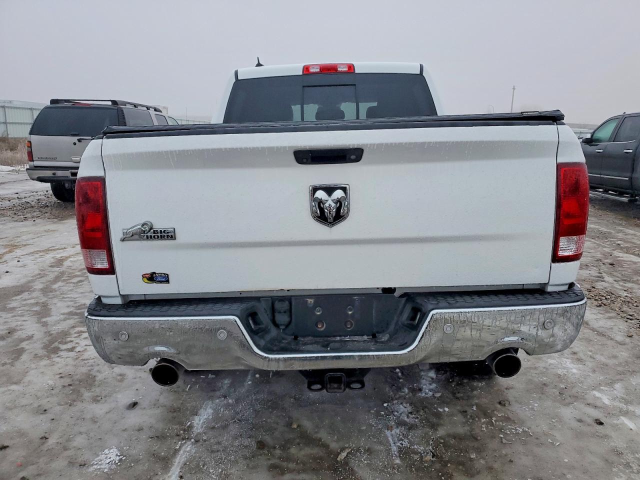 2014 RAM 1500 SLT photo 6