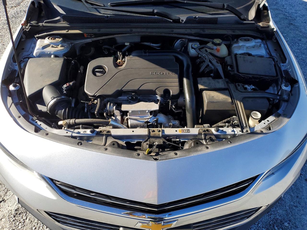 2018 CHEVROLET MALIBU LS photo 11