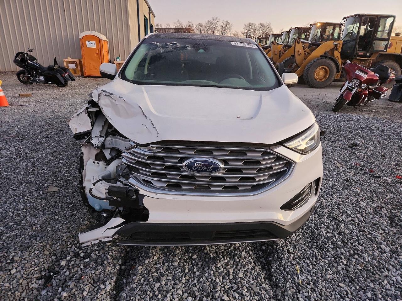 2019 FORD EDGE SEL photo 5