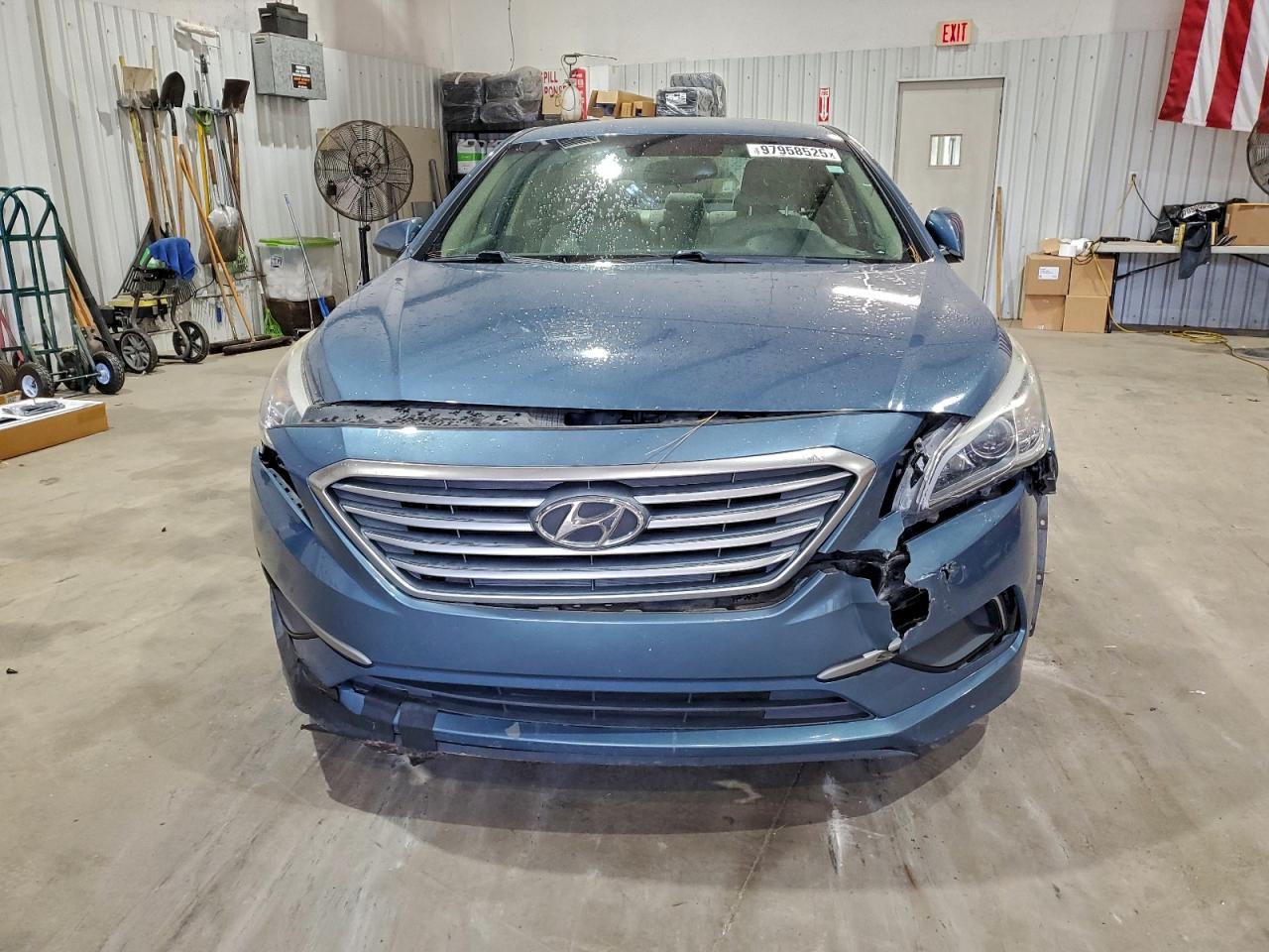 2017 HYUNDAI SONATA SE photo 5