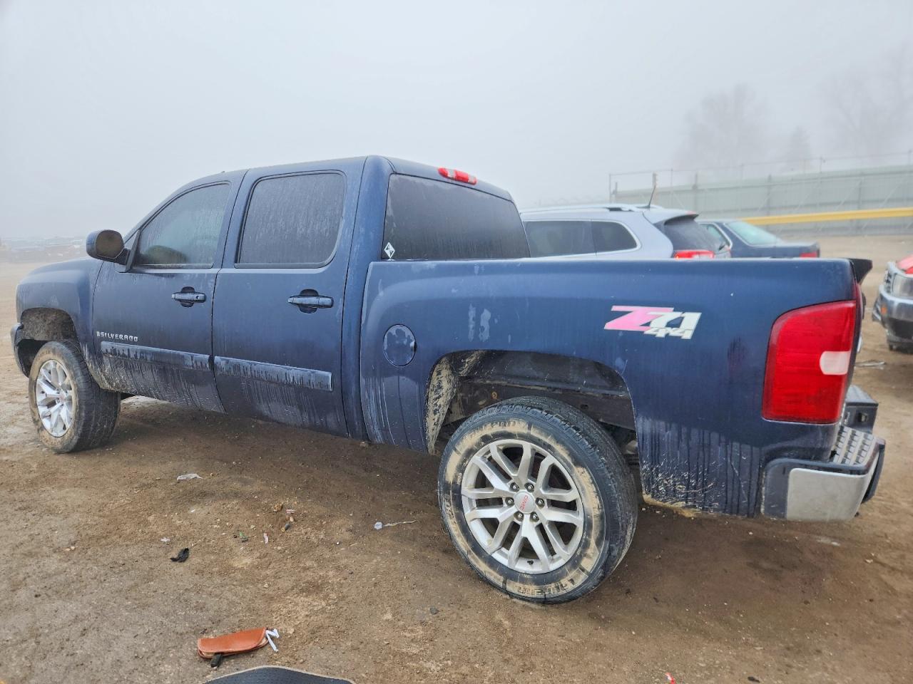 2007 CHEVROLET SILVERADO K1500 CREW CAB photo 3