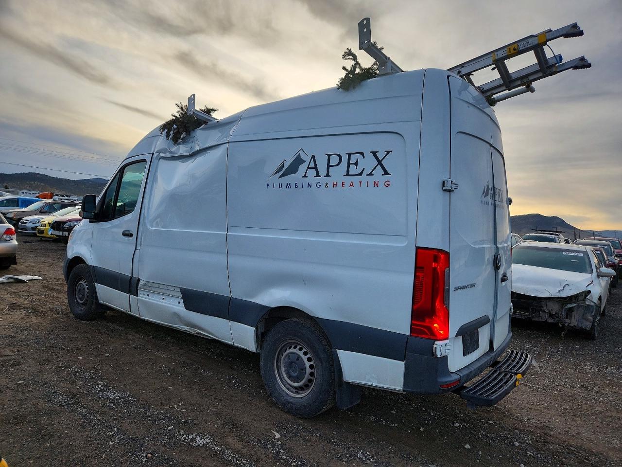 2021 MERCEDES-BENZ SPRINTER 2500 photo 2