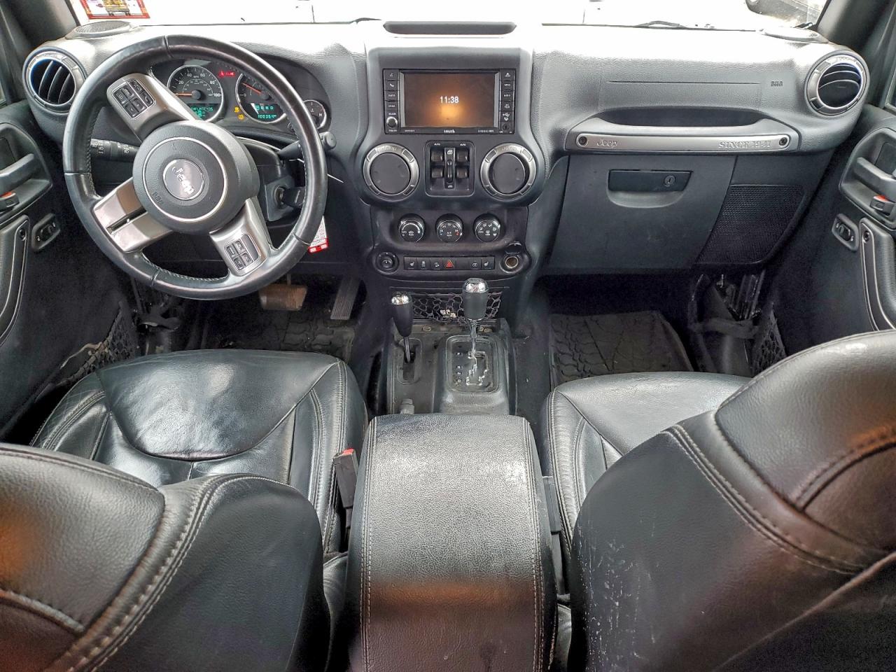 2018 JEEP WRANGLER UNLIMITED SAHARA photo 15