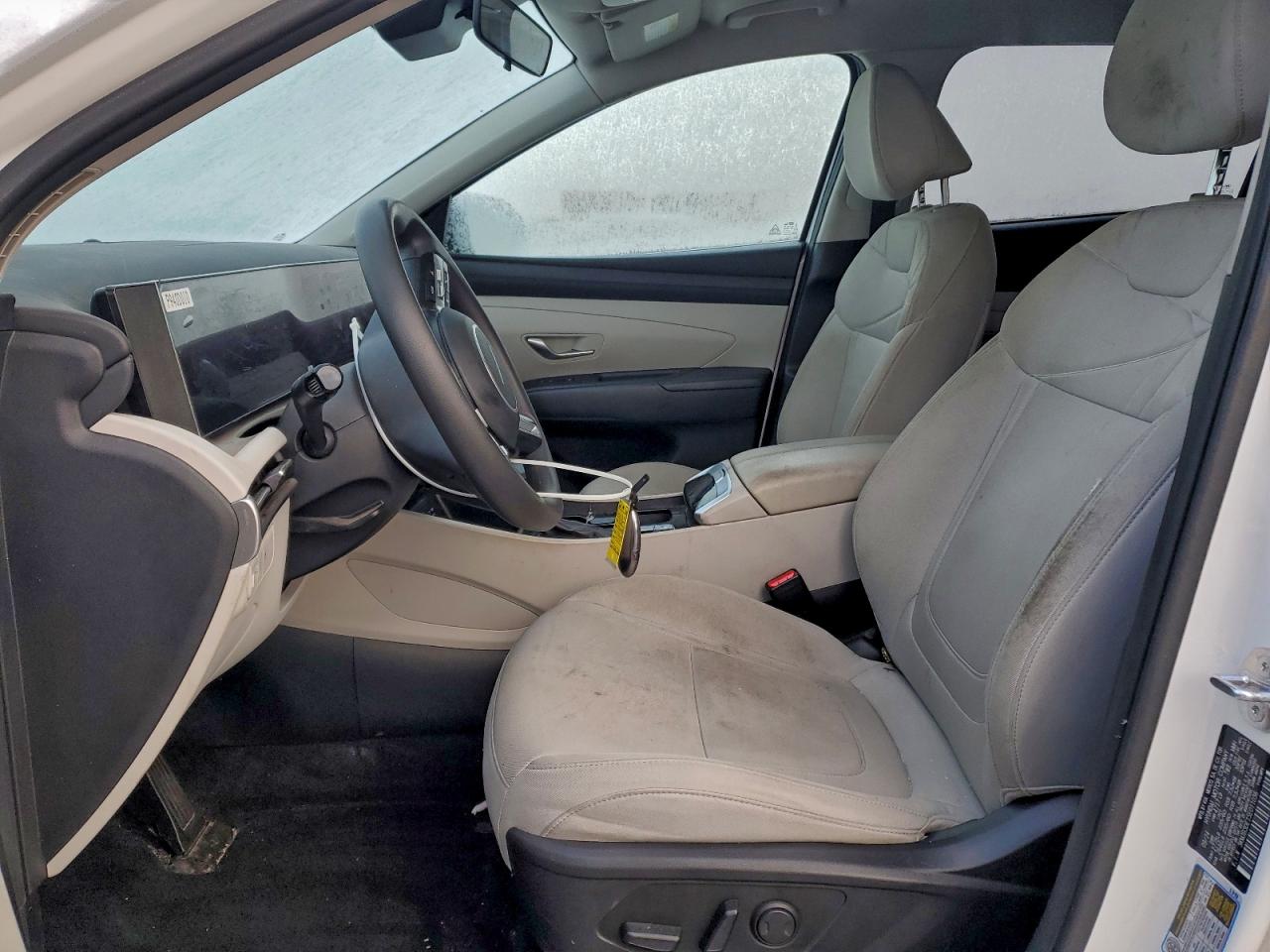 2025 HYUNDAI TUCSON SEL photo 7