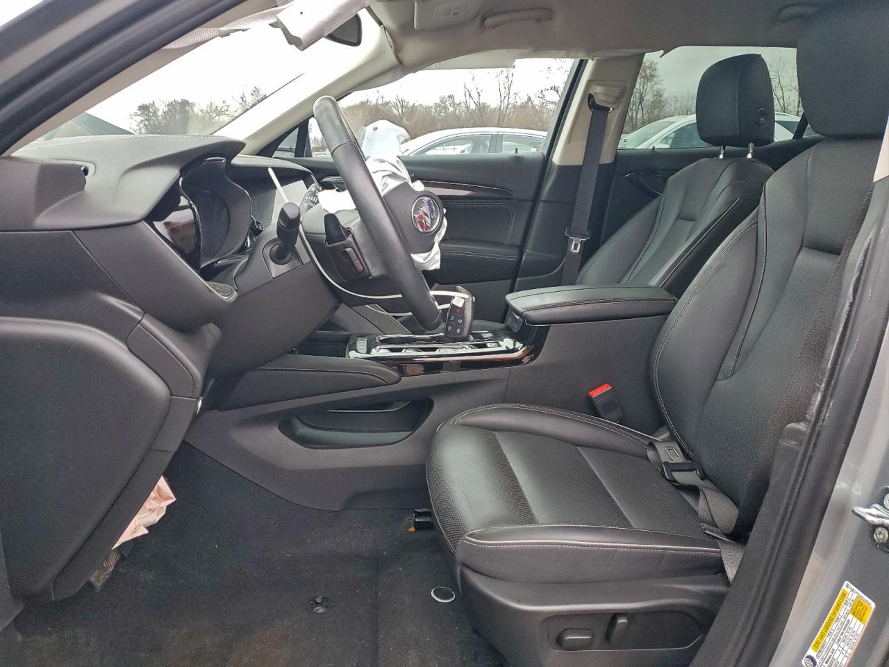 2023 BUICK ENVISION ESSENCE photo 7
