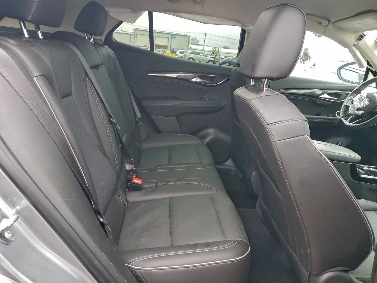 2023 BUICK ENVISION ESSENCE photo 11