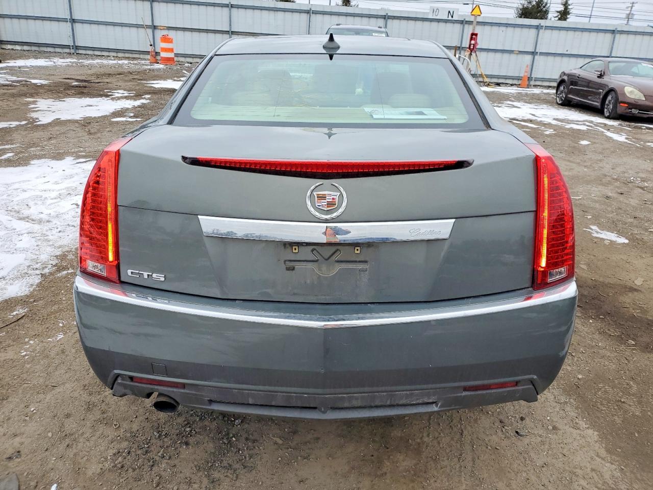 2011 CADILLAC CTS LUXURY COLLECTION photo 6